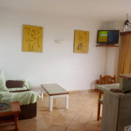 Apartamento Av. *